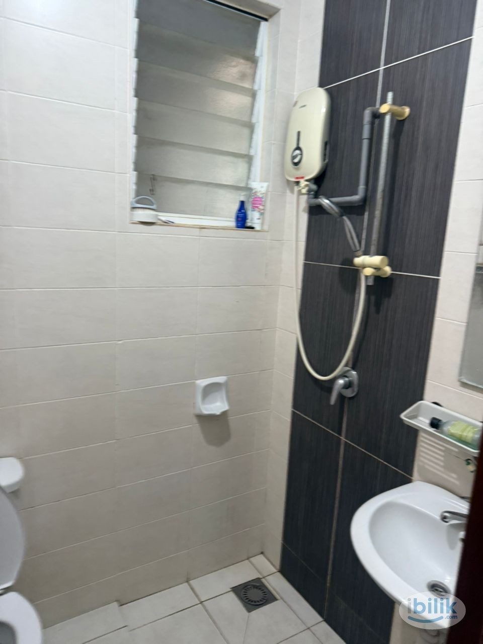 Single Room at Impian Meridian, UEP Subang Jaya - Image 4