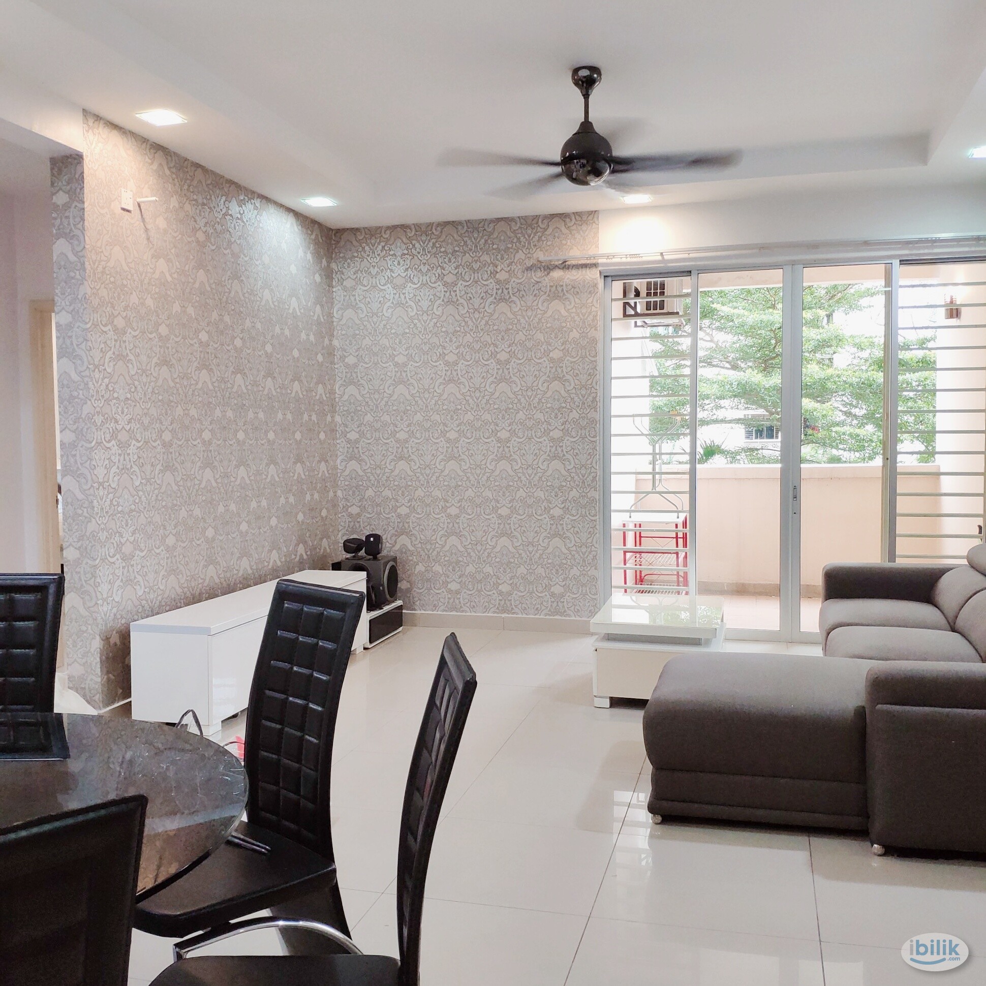 Pets Friendly, Apartment, Middle Room Aircon Fan - Image 3