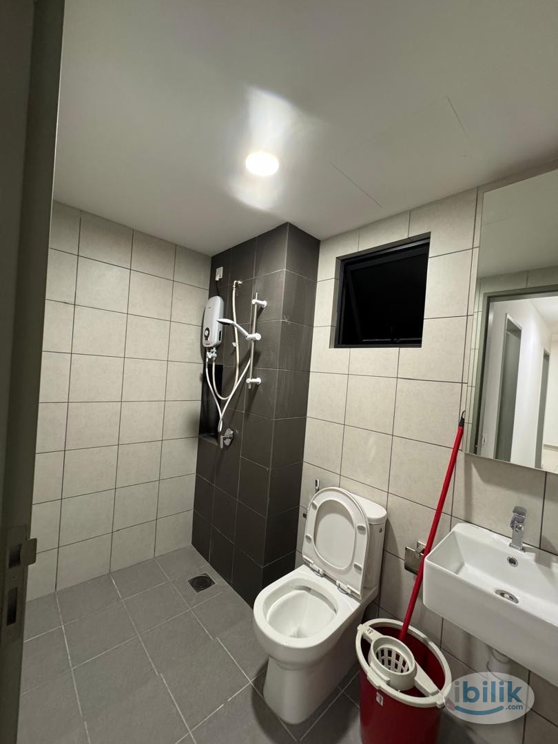 Single Room at D'Vervain Residence, Damansara Perdana, Empire, Gamuda, The Curve, MRT Mutiara Damansara, Ikea IPC - Image 4
