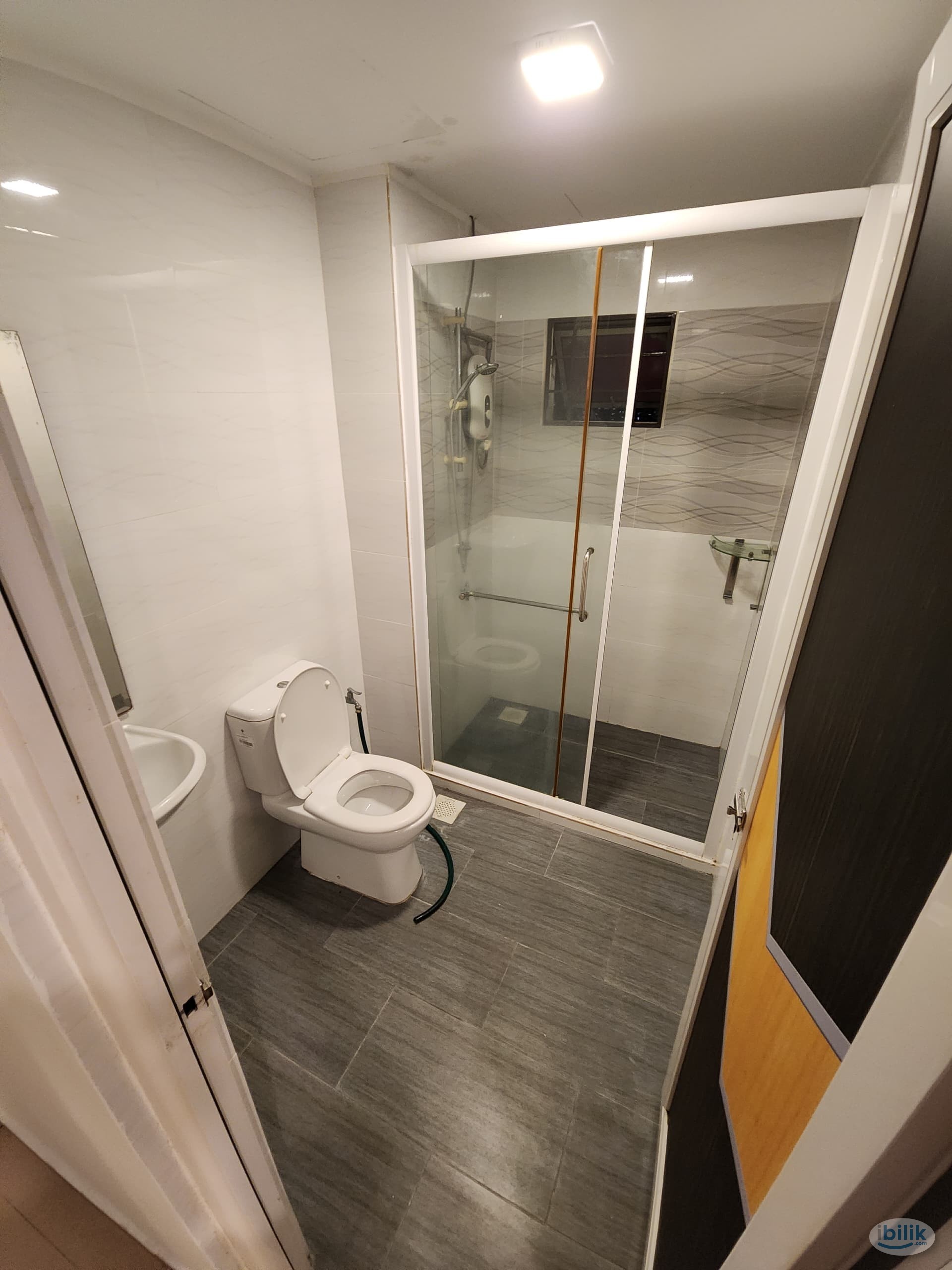 Walk to LRT & BRT!  Cozy Female Room @ Casa Subang, Fully furnished, Utilities Covered - Image 3