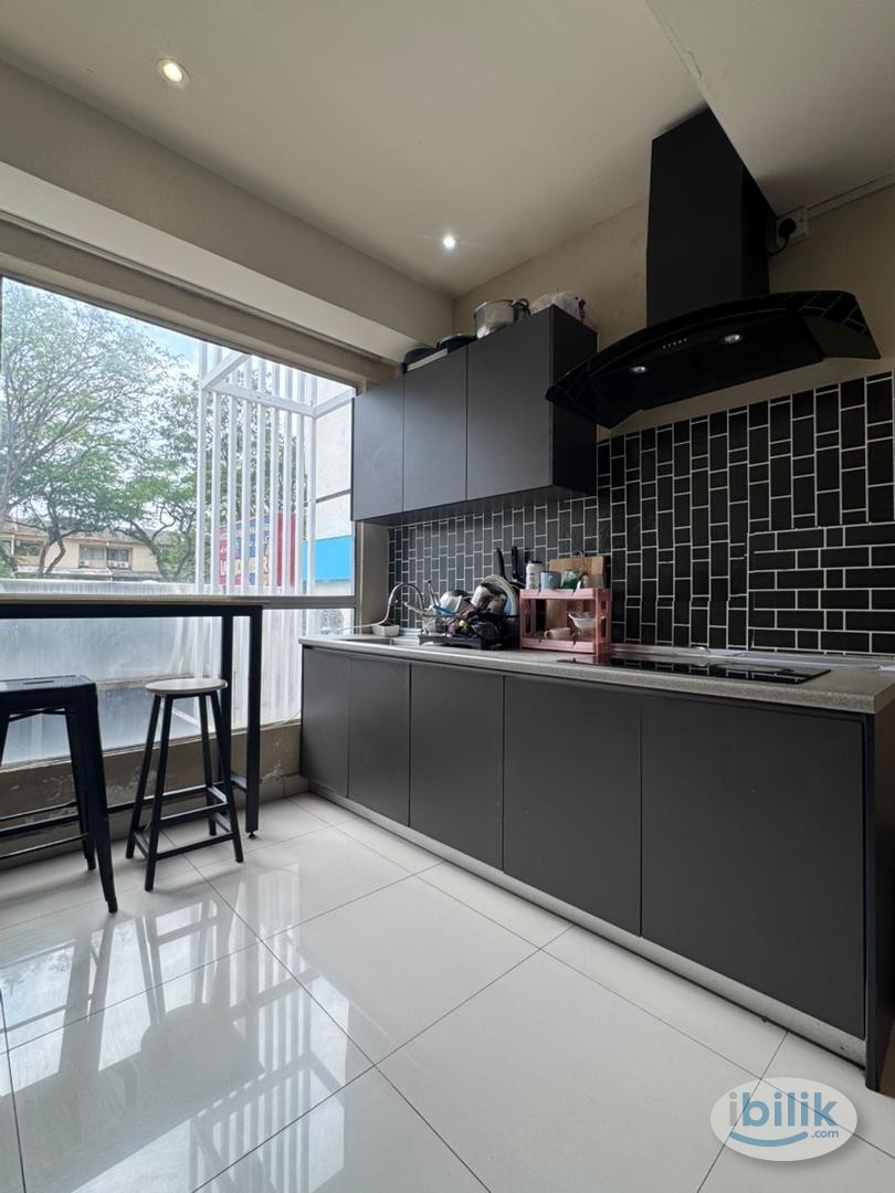 🔥LOW DEPOSIT🔥SS22 DAMANSARA JAYA  SWING & PILLOW MASTER ROOM FOR RENT🎏3 MIN WALK TO  ATRIA SHOPPING GALLERY ✨✨✨ - Image 5