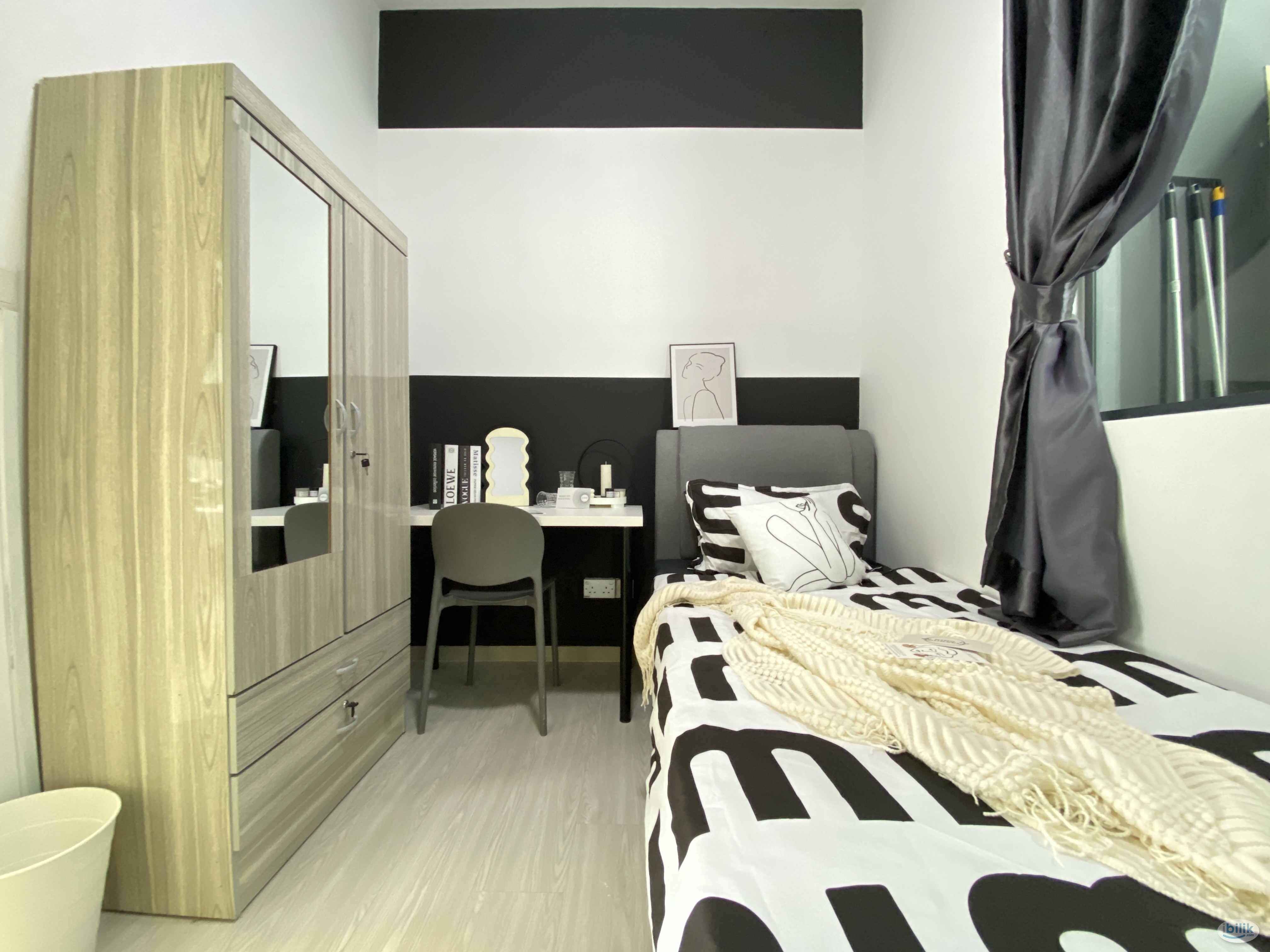💵NO DEPOSIT 💵 The Hamilton @Small Room | Walk to lrt only 2 min 【kelana jaya line】|Small room available on NOV NOV NOV‼️ - Image 1