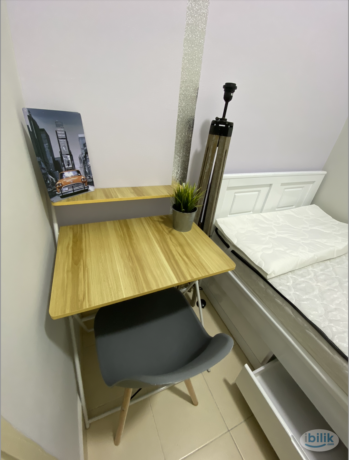 Cyberjaya Cristal Residence HighEnd Single Room with Bathroom for chinese female student only - Image 2