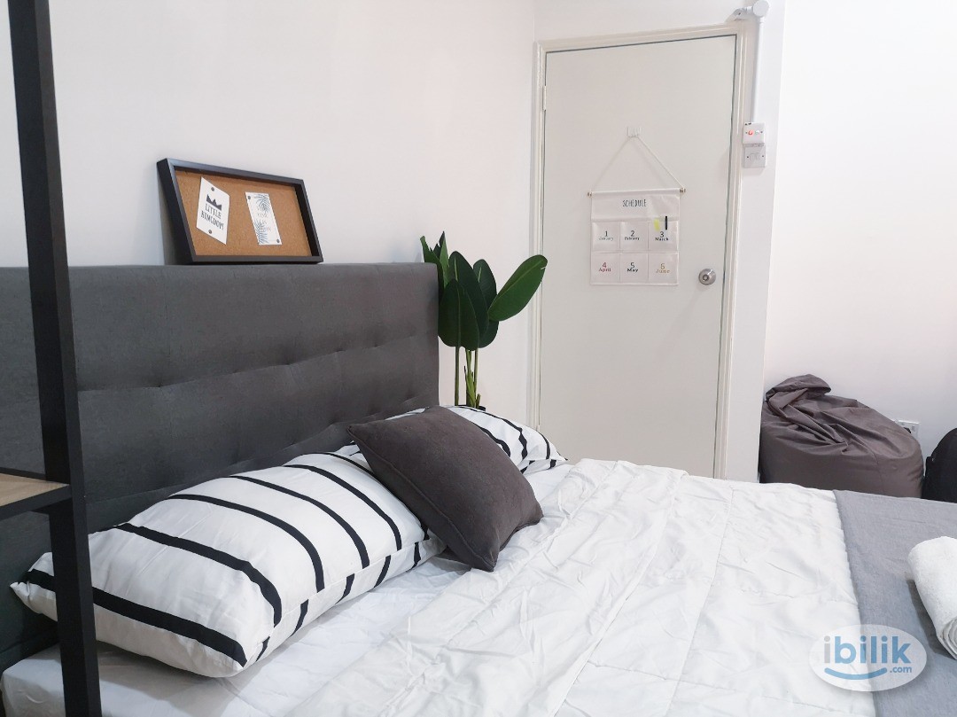 walk to MRT !! Own Bathroom Master Room @ Kota Damansara,, MRT Surian,Ara Damansara , Shah Alam, Sungai Buloh - Image 3