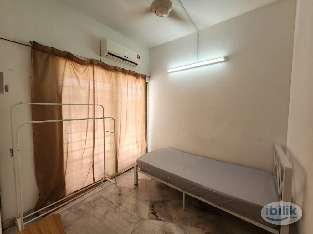 🌄PROMOTION PRIVATE ROOM WITH AIRCOND❄️ INCLUDING FREE WIFI ONLY AT BUKIT MAYANG🌠 - Image 1