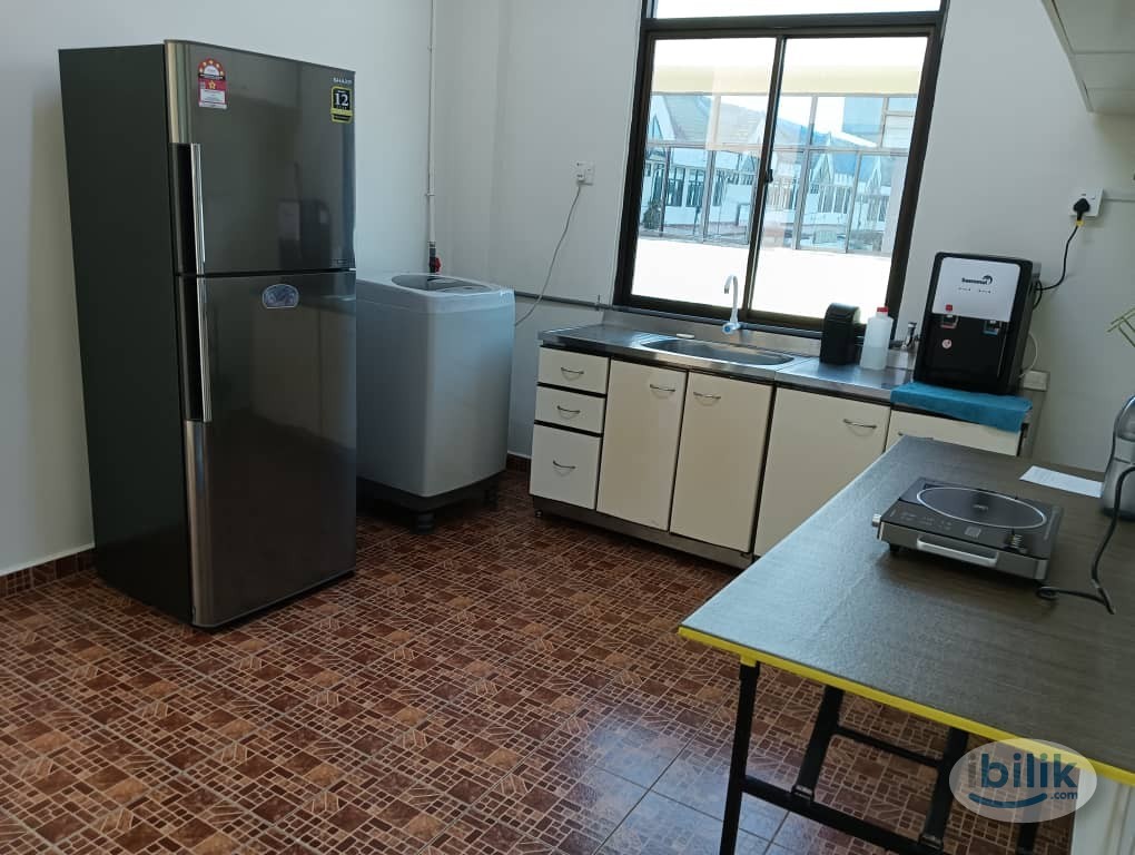 Middle Room at Alma, Bukit Mertajam - Image 3