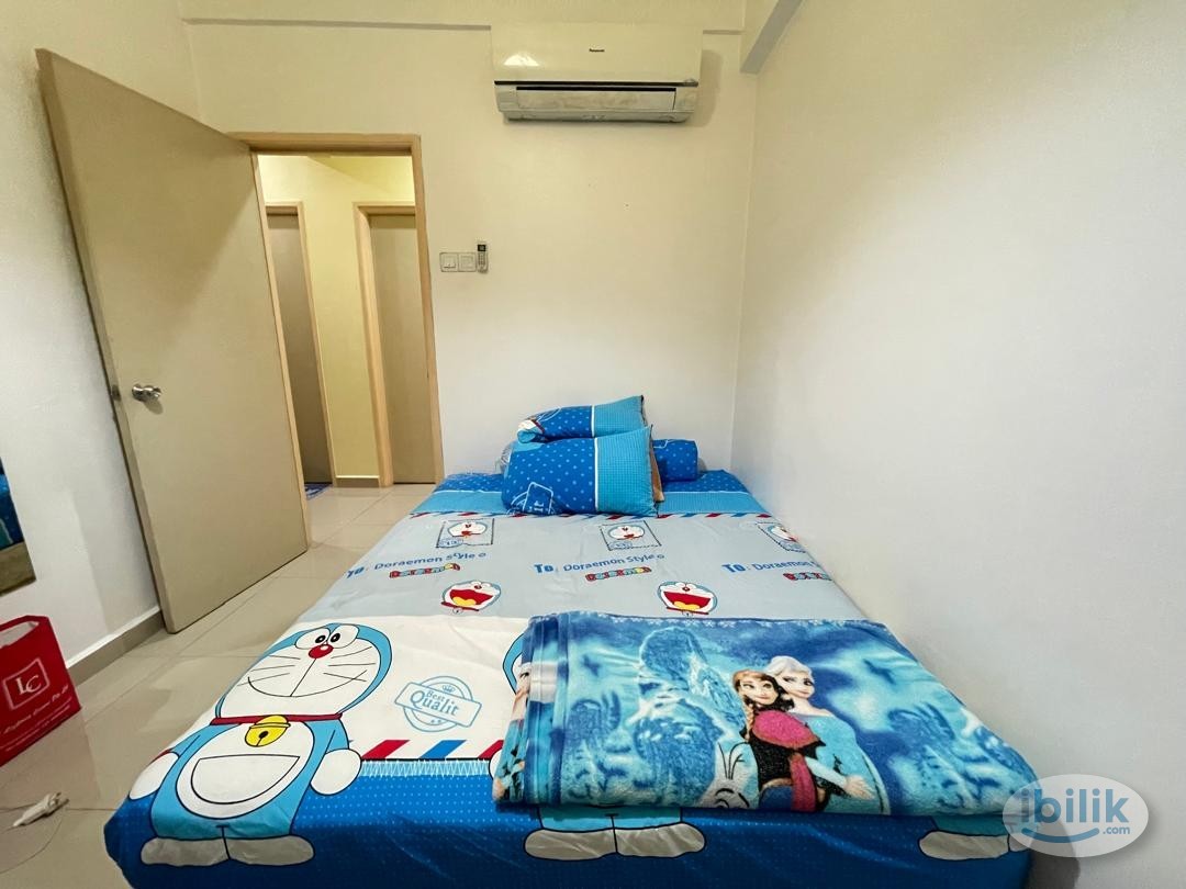 MIDDLE ROOM TO LET @ BANDAR KINRARA PUCHONG NEAR BUKIT JALIL - Image 2