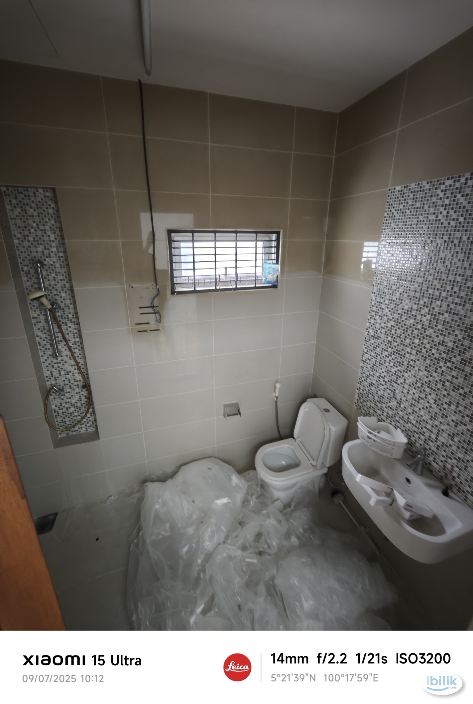 Big Room at Minden Residence Semi D Gelugor near to USM with car park - Image 5