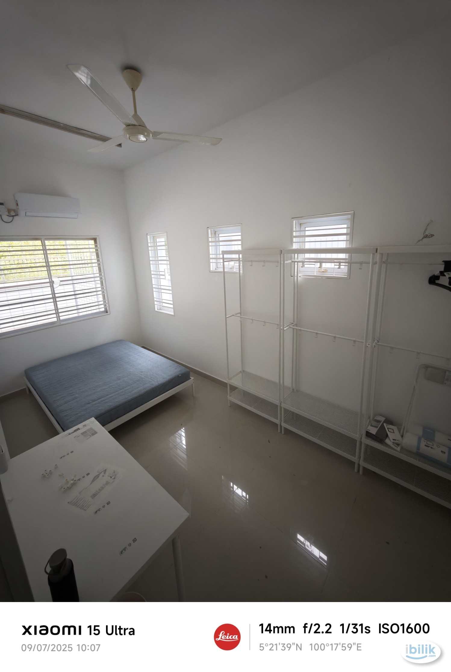 Middle Room at Minden Residence Semi D Gelugor near to USM with car park - Image 3