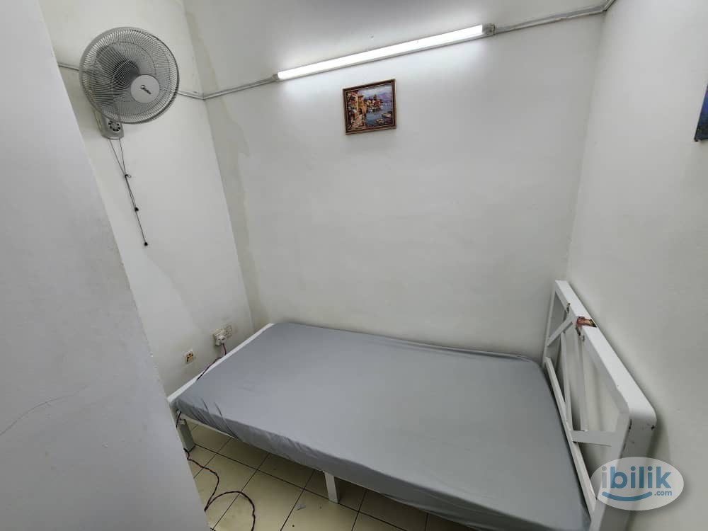 ‼️ 🤩 ROOM IN BANDAR BUKIT PUCHONG ‼️🤩 ZERO DEPOSIT 😱 - Image 1