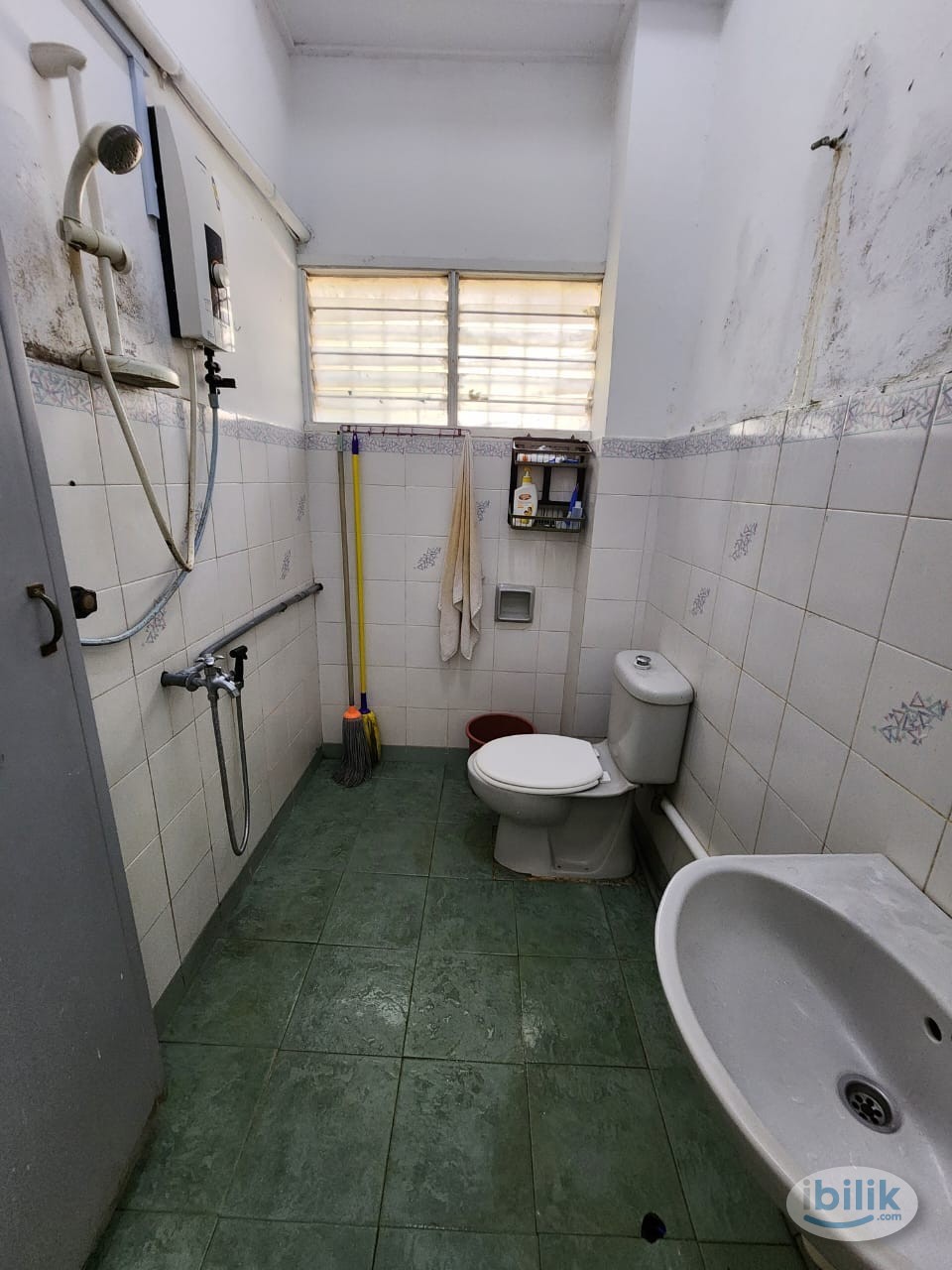 Promo Merdeka Zero Deposit 🥳Comfy Single Room 🥳Renovated House with Great Maintanance👕 💰Zero - Image 4