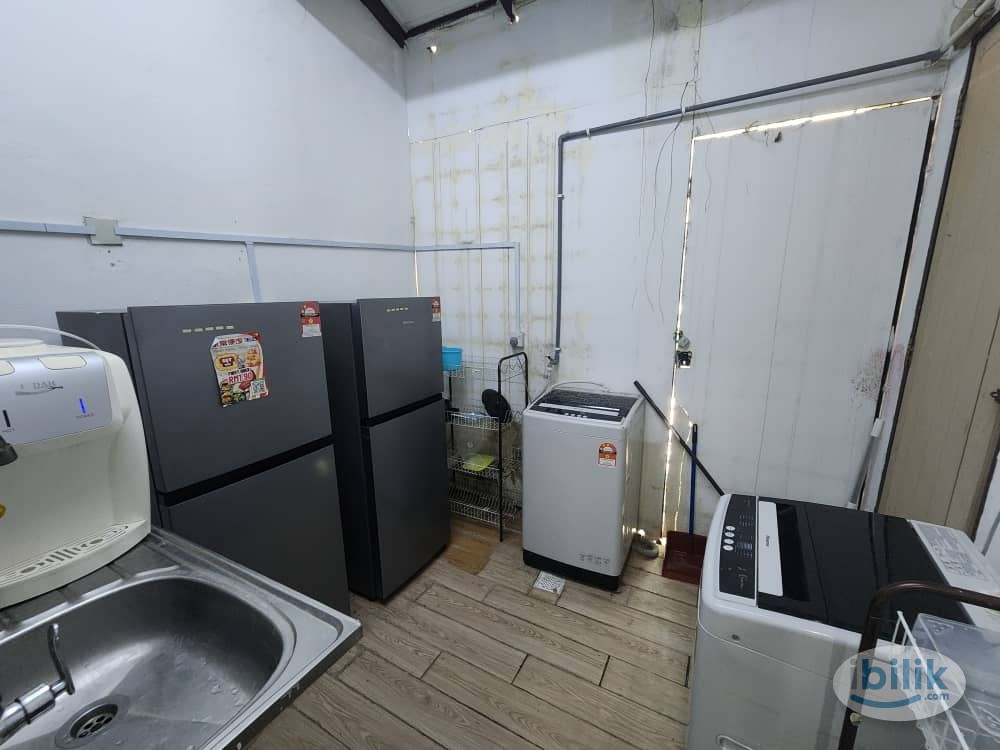 Promo Merdeka Zero Depo & No Fees😮‼️Landed Room For Rent At Taman Bukit Mayang Emas🔥Fully Furnished & Wifi😍✅ - Image 4