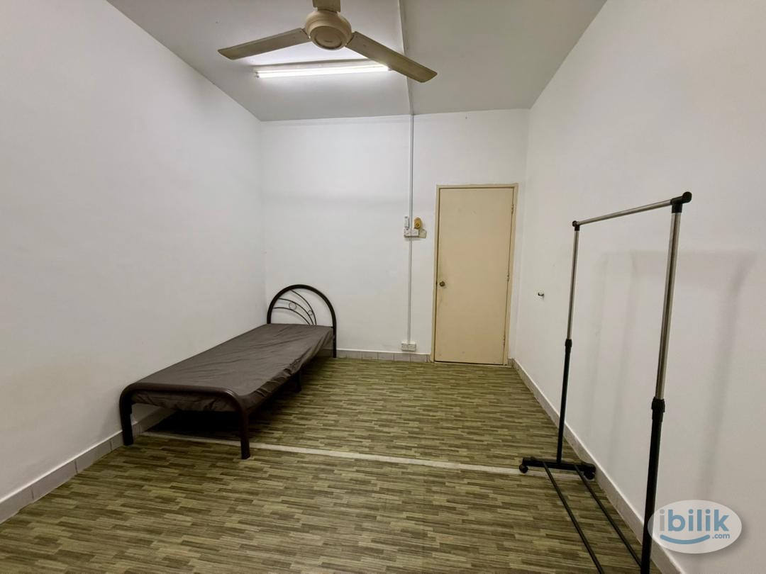 ‼️Low Deposit‼️Room @ Bandar Utama - Image 1