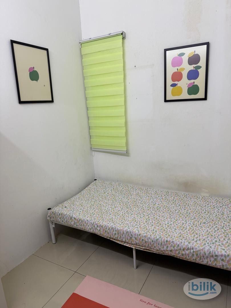 Single Room at Bandar Saujana Utama, Sungai Buloh - Image 1