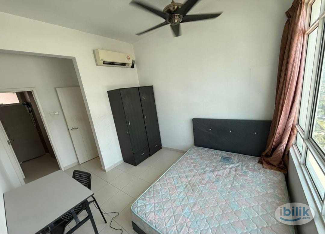 Master Room Near GBS (Arena Residence) - Image 1