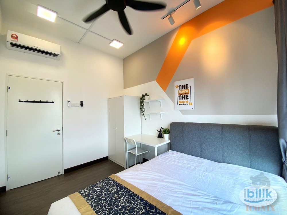 Middle Room at Lavile Residence (Female Unit), Kuala Lumpur - Image 2