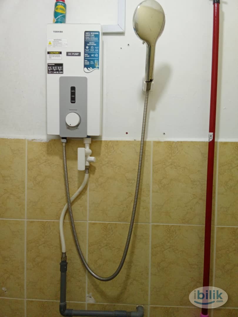 Room Attached Bathroom  SS15, Subang Jaya - Image 1