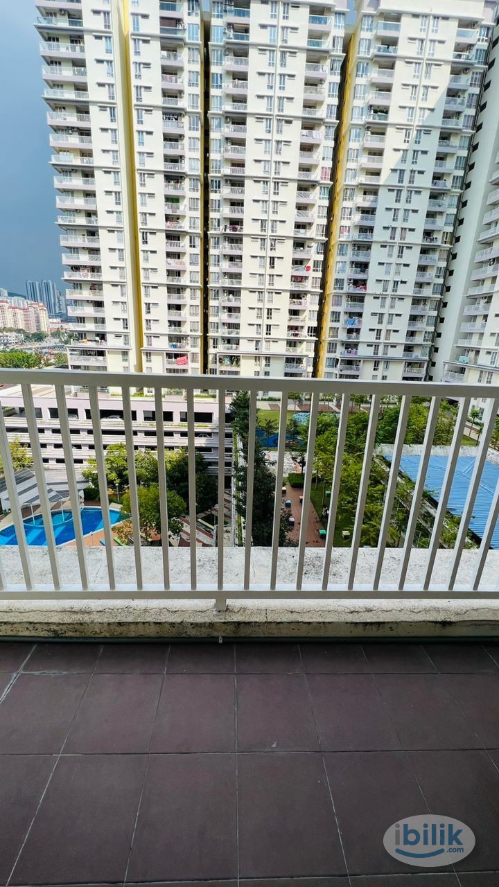 🏠PV20 🛌 AC Balcony Medium Room👥1-2Pax📍Genting Klang Setapak/ Royal Selangor/ PV128/ Setapak Central/ Giant/ The Palette  - Image 2