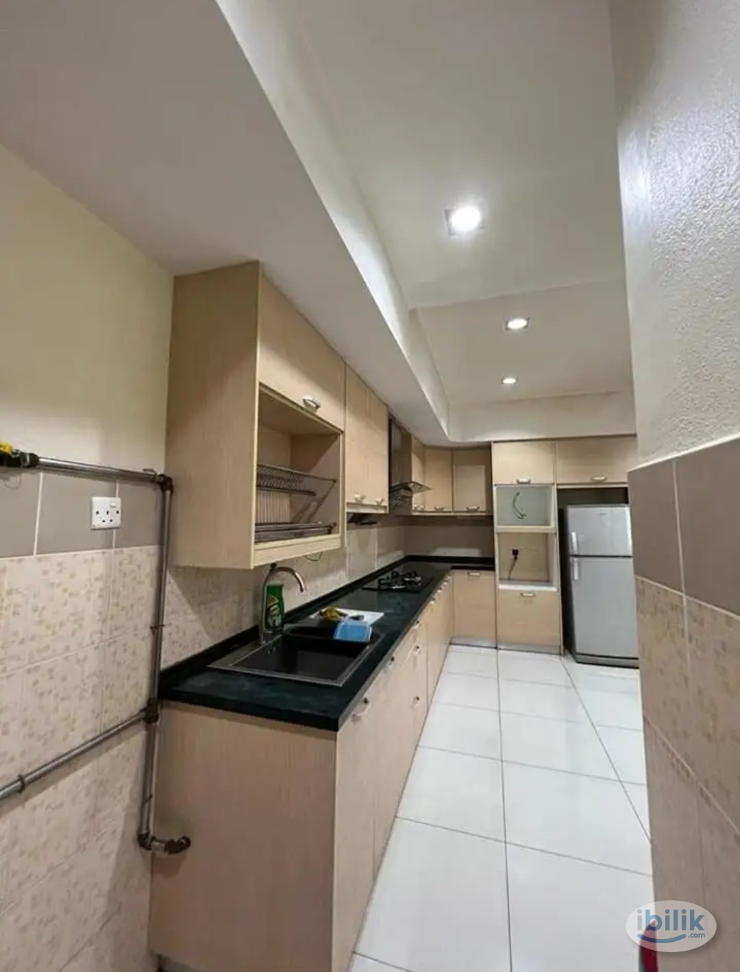 Middle Room at Taman Limbungan Indah, Butterworth - Image 4