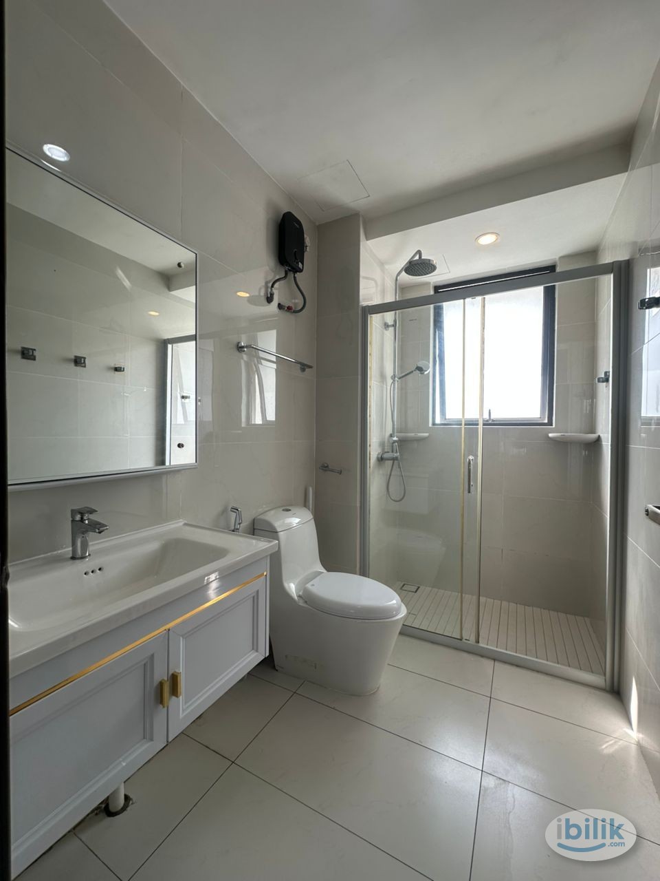 Master Room at Country Garden, Danga Bay - Image 2