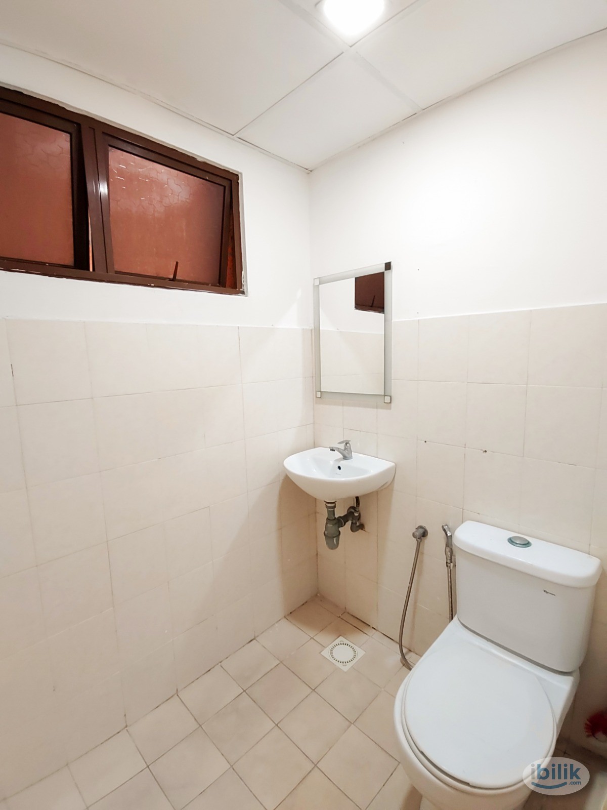 Middle Room at Palm Spring, Kota Damansara - Image 5