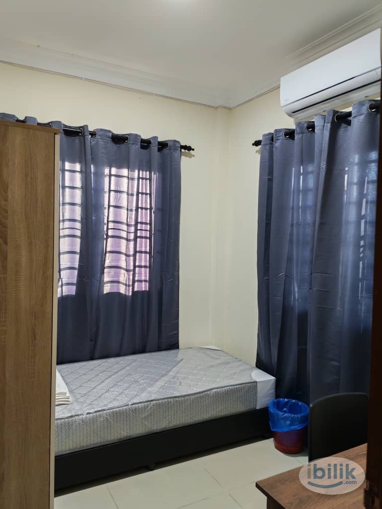 Furnished male room for rent at Desa Pujut 2 near KPJ,Petronas office & SMK Merbaungle Room at Miri, Sarawak - Image 1