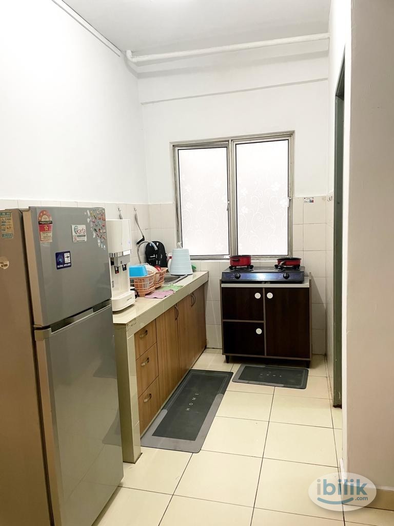 (Female Unit+MRT+Low Dep) Single Room at Mutiara Residence, Seri Kembangan - Nearby UPM - Image 4