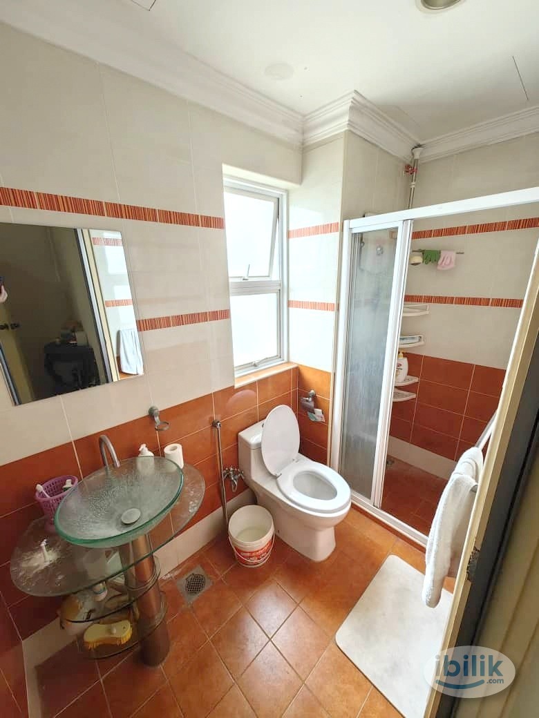 ✨LRT (500m) ✨ LAST MASTER ROOM 📢 Desa Impiana Condo, Puchong - Image 2