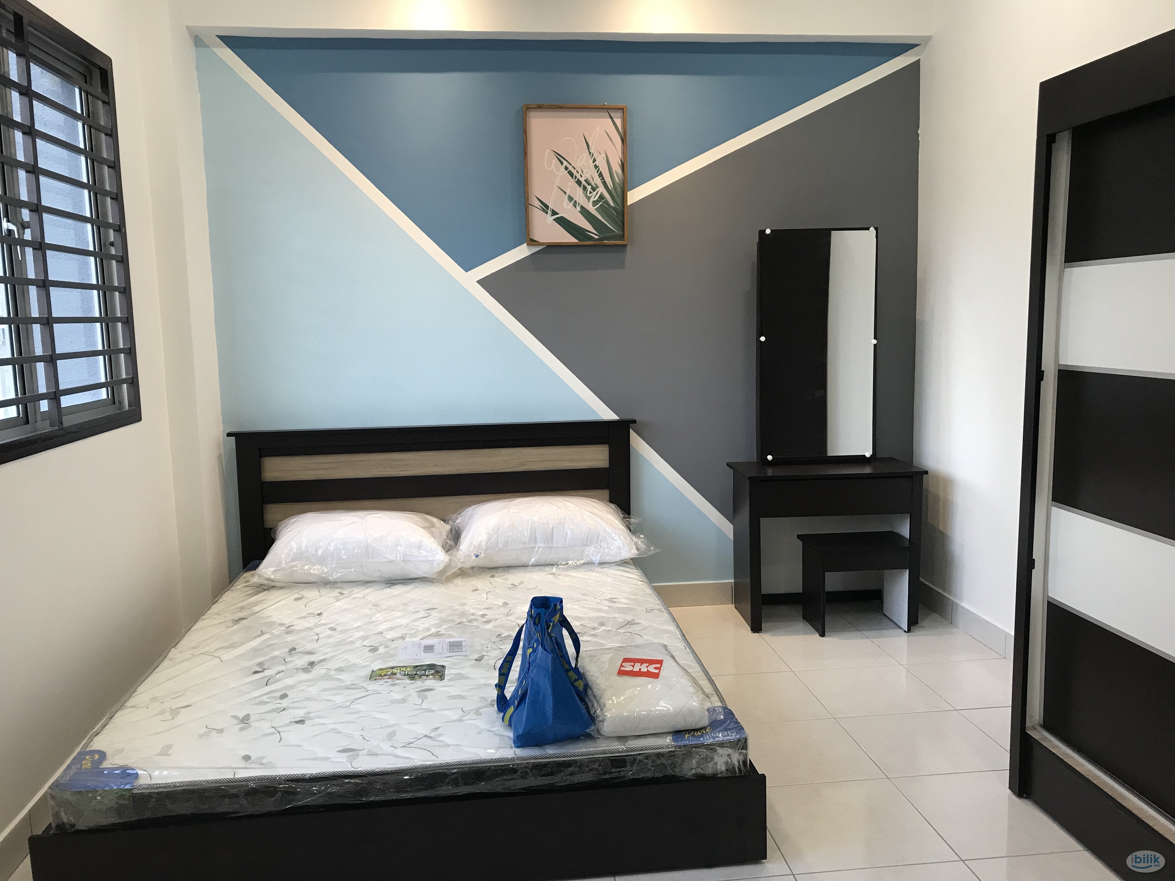 Master Room at Perdana Emerald, Damansara Perdana - Image 4