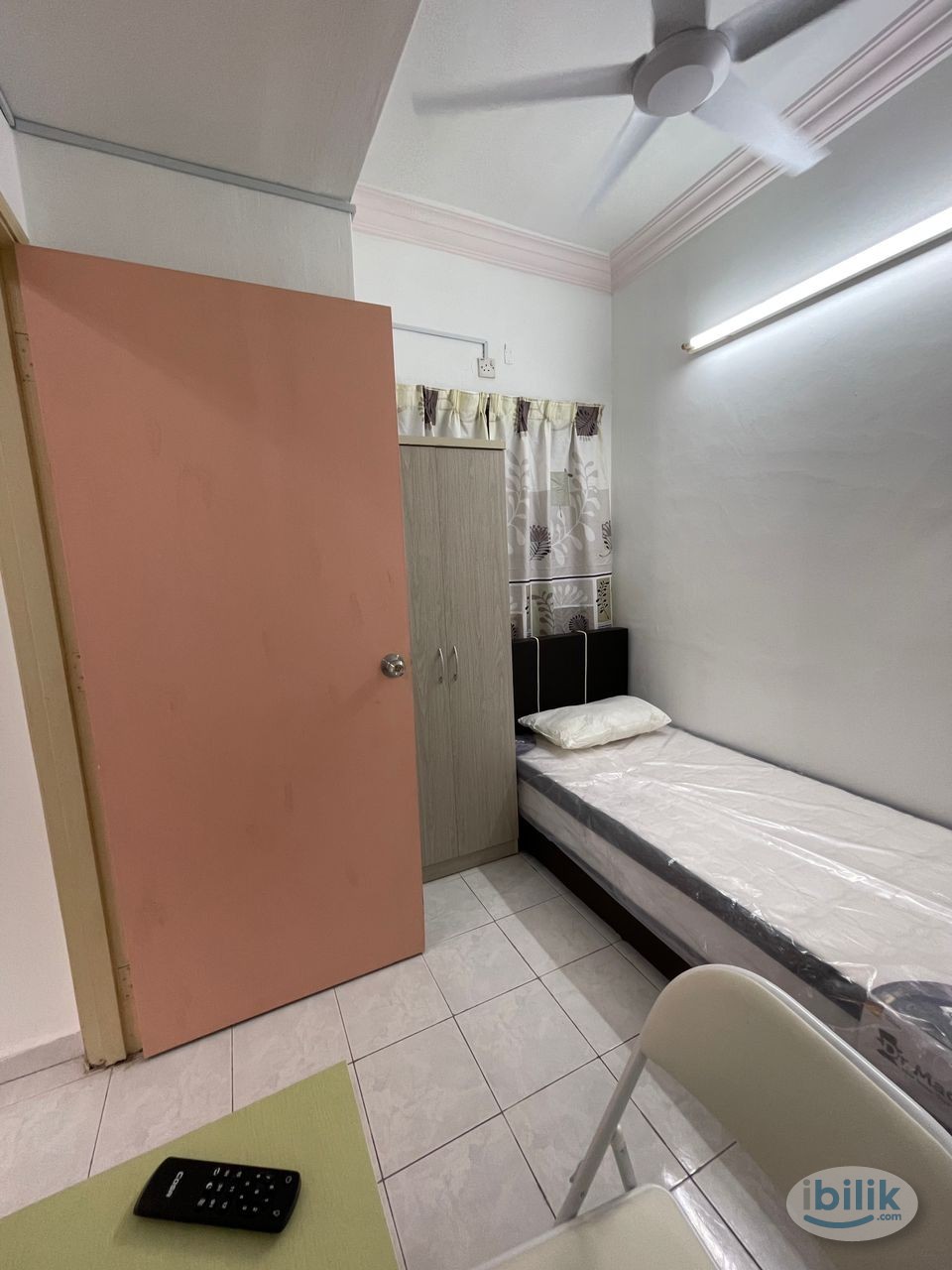Desa relau small bedroom fully furnished - Image 5