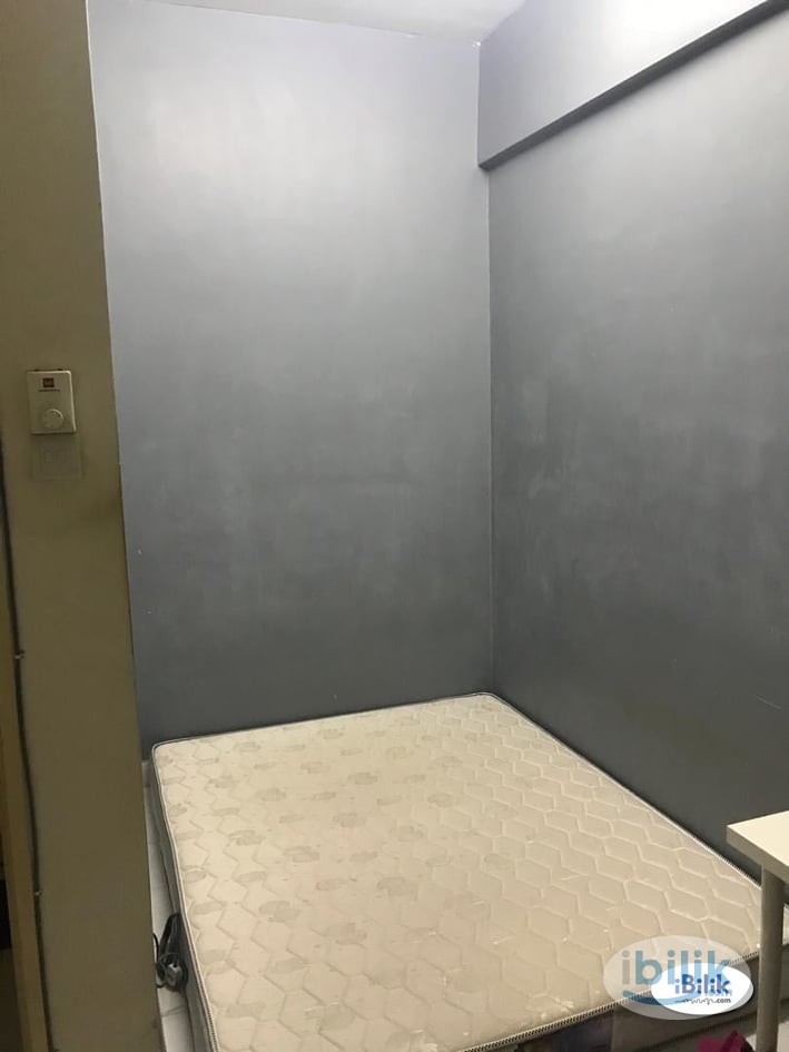 RM500 MEDIUM ROOM NEAR LRT - Image 1
