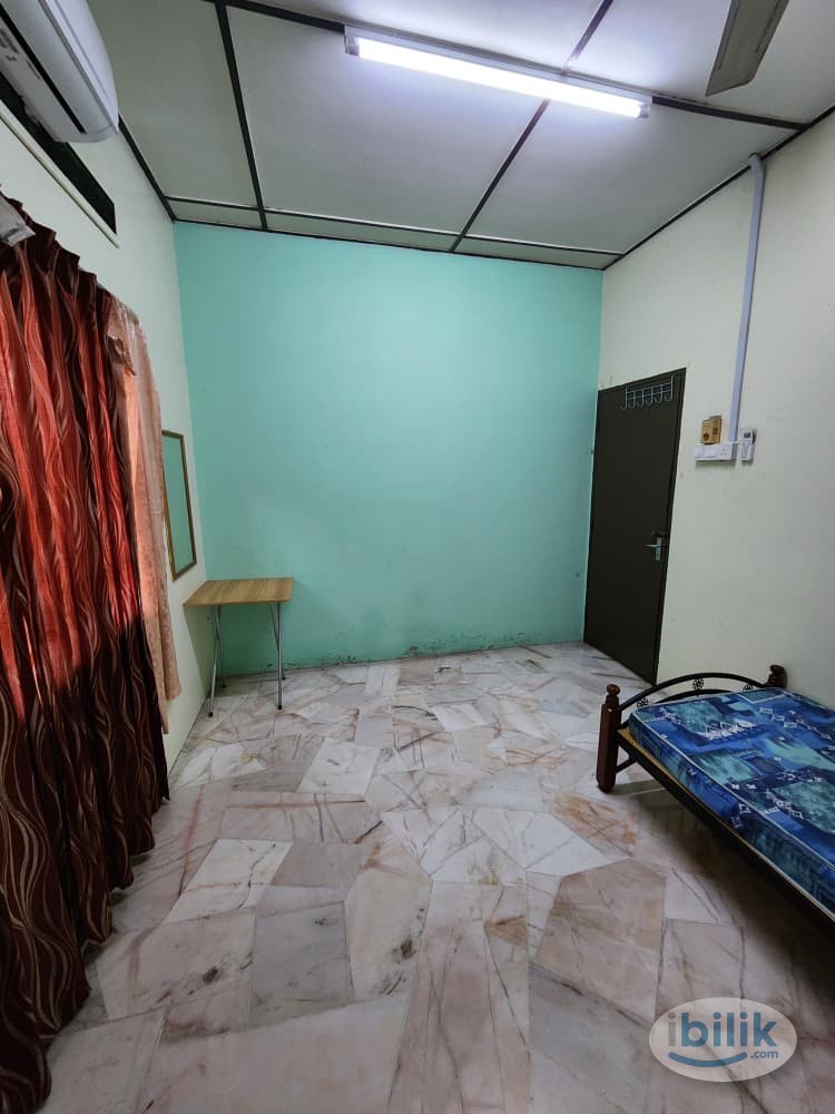 Middle Room Aircond Fully Furnished at Ipoh - Image 2
