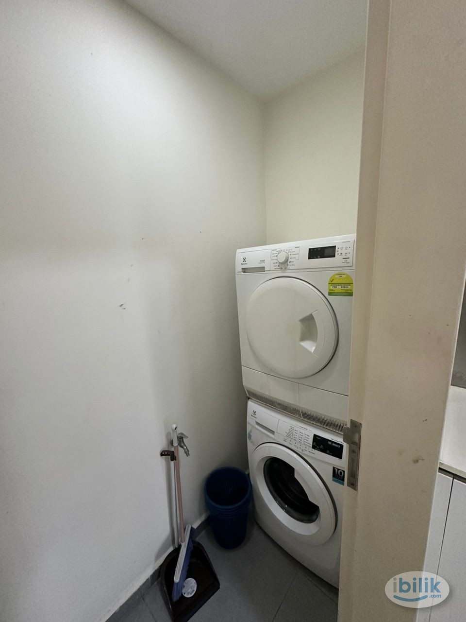 Balcony Room (Female Unit) at The Petalz, Old Klang Road - Image 3