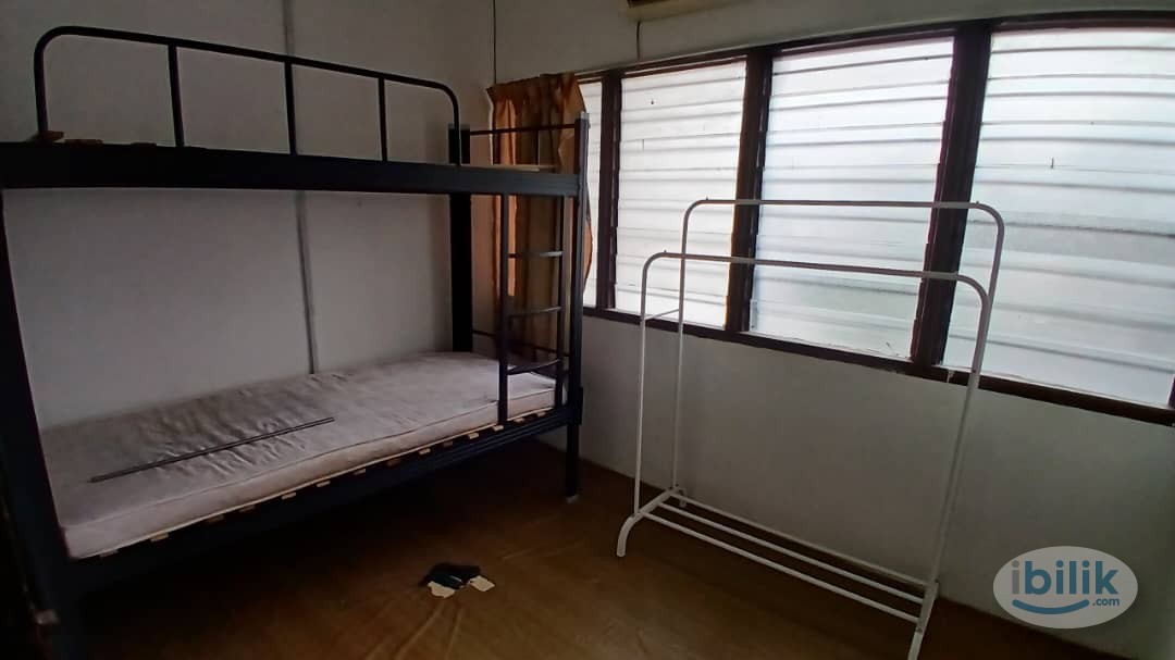 Section 14, Medium Room to rent, Zero deposit - Image 2