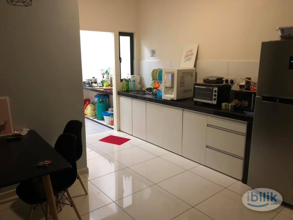 Middle Room at Casa Green, Bukit Jalil - Image 3