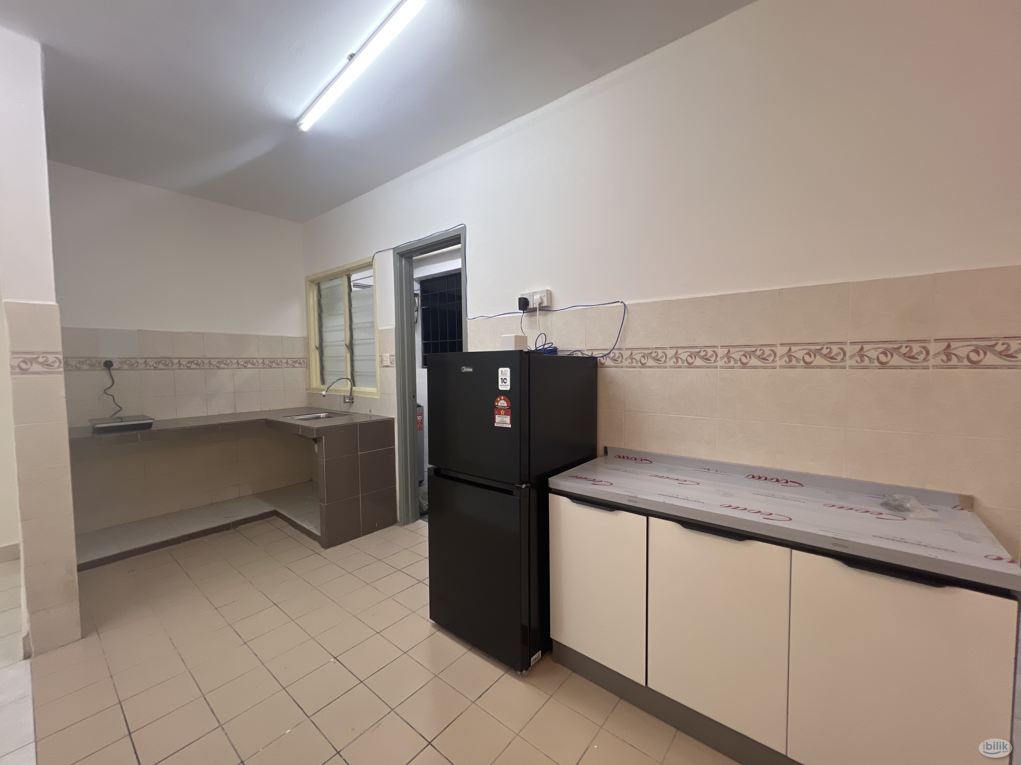 🚶‍♀️Walking Distance to Bus Stop⭐ NEWLY RENOVATED 🔥Single Room at Flora Damansara, Damansara Perdana - Image 4