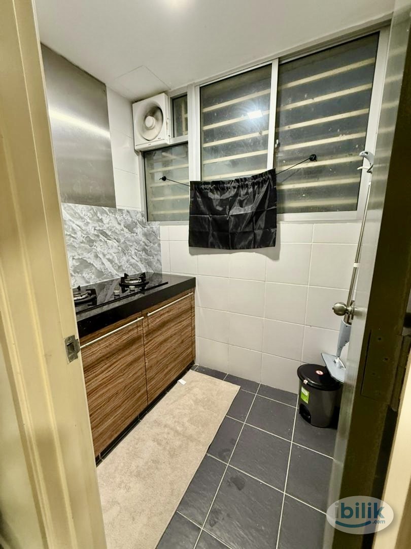 Master Room at Amara Boulevard & Service Residences, Batu Caves - Image 5