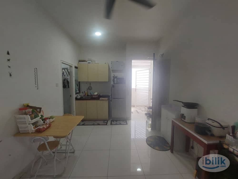 Co living room female unit mix race Seasons Garden Wangsa Maju - Image 2
