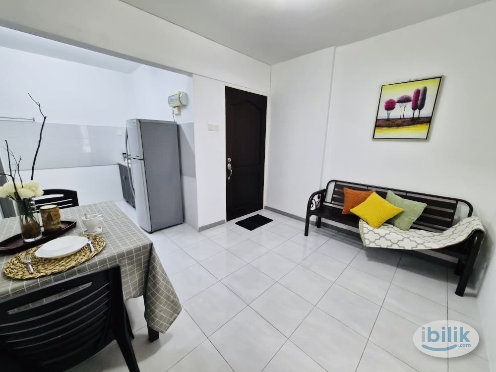 Middle Room at Harmony View, Jelutong - Image 5