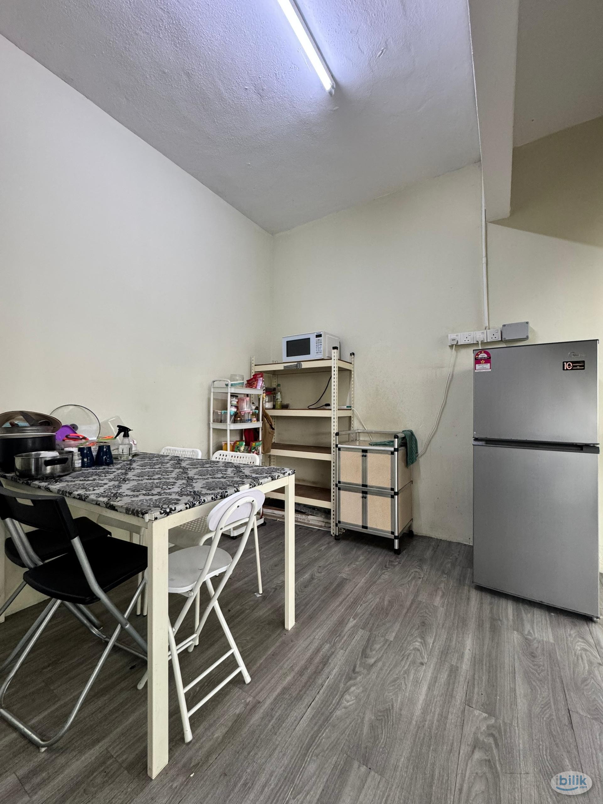 🚶 3 min to LRT SS15 🚶 🏡 Private Middle Room @ SS15 🏡 - Image 3
