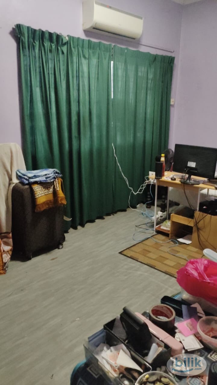 Middle Room at Bandar Baru Sungai Buaya, Rawang - Image 3