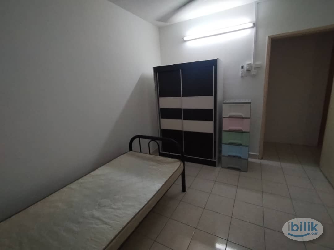Palm Spring Original Single Bedroom with Window & AC @ Kota Damansara near to MRT Surian, Dataran Sunway, IOI, Nexis, Gi - Image 4