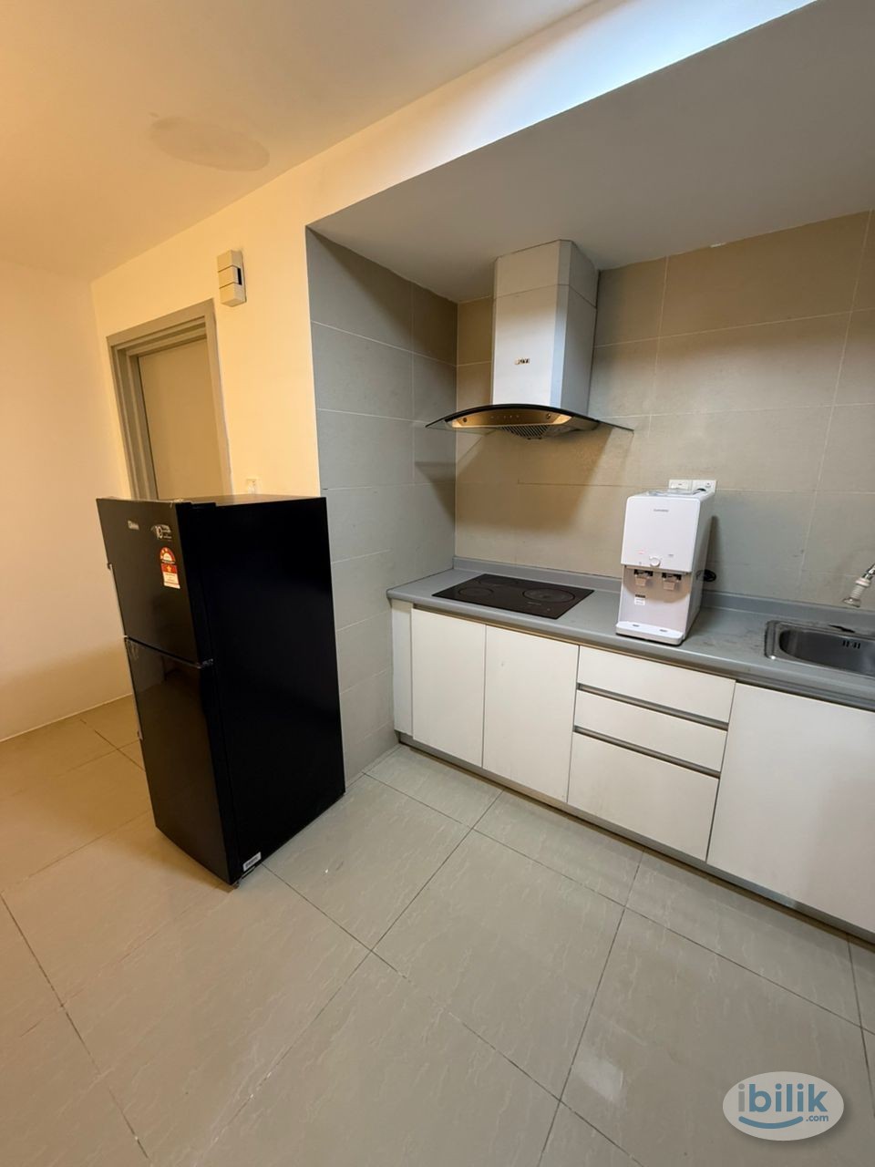 Female Twin Sharing Room For Rent @ ARTE Subang West - Image 1