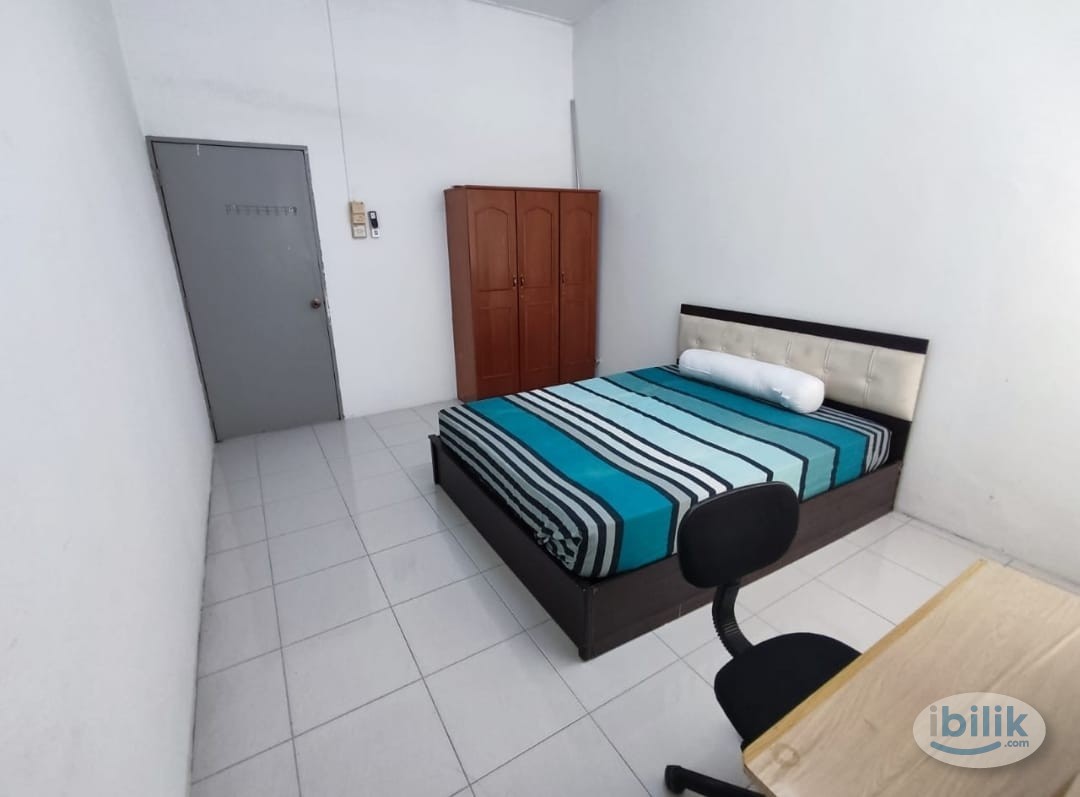 Middle Room at Taman Rasah Jaya, Rasah - Image 2