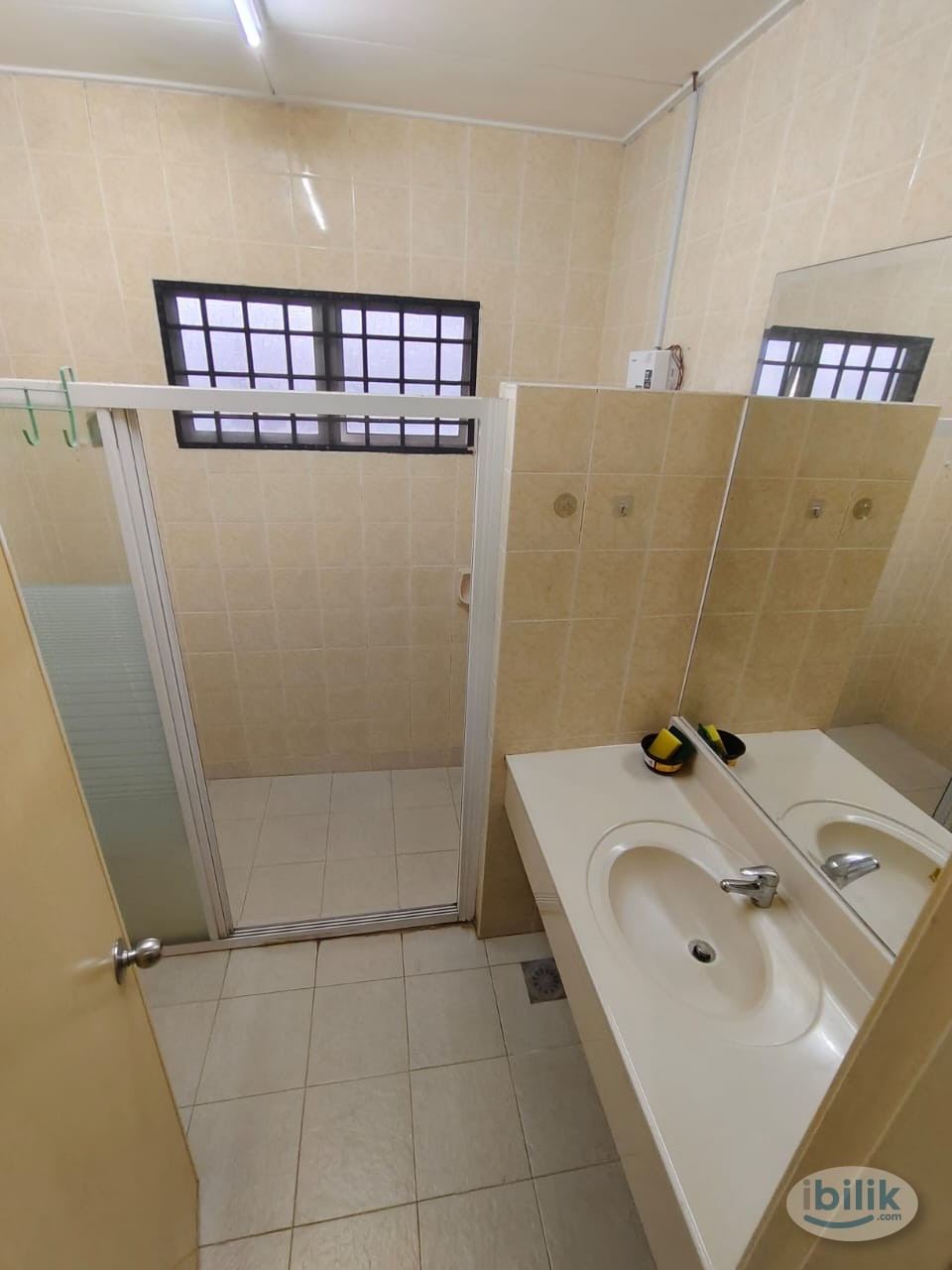 ‼️🤩 SPACIOUS MASTER ROOM IN KOTA DAMANSARA 🤩‼️ MOVE IN IMMEDIATELY WITH ZERO DEPOSIT ‼️💯 - Image 2