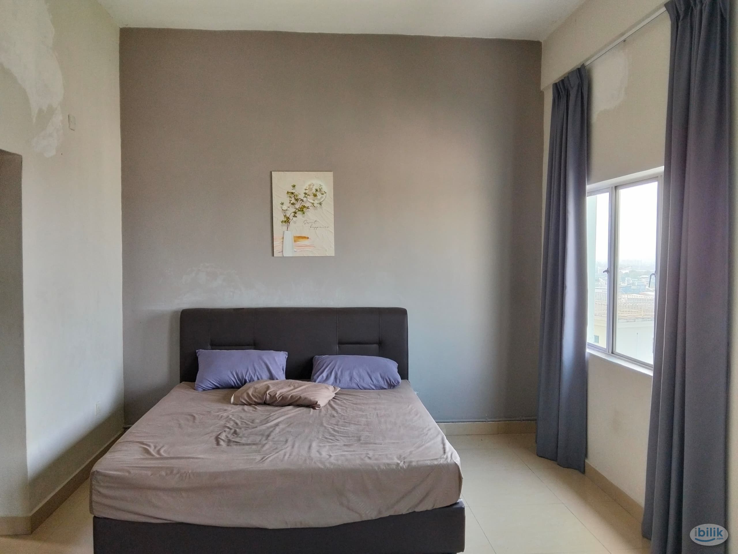 Master Room at Juta Mines, Seri Kembangan - Image 1