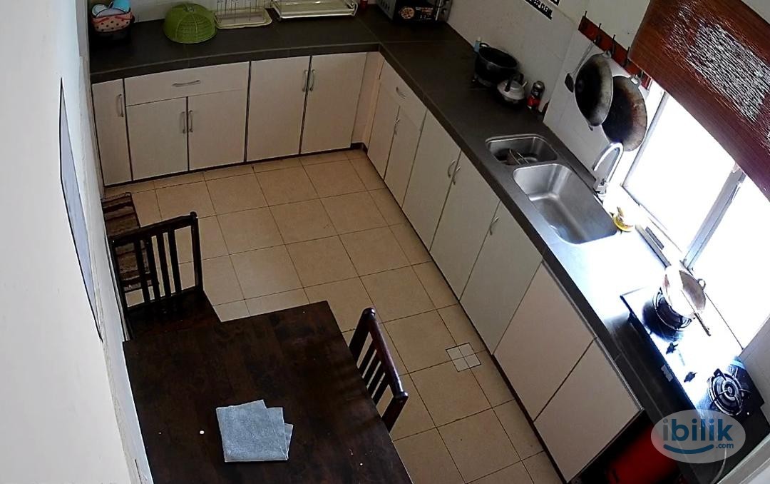 Master Room at Juta Mines, Seri Kembangan - Image 5