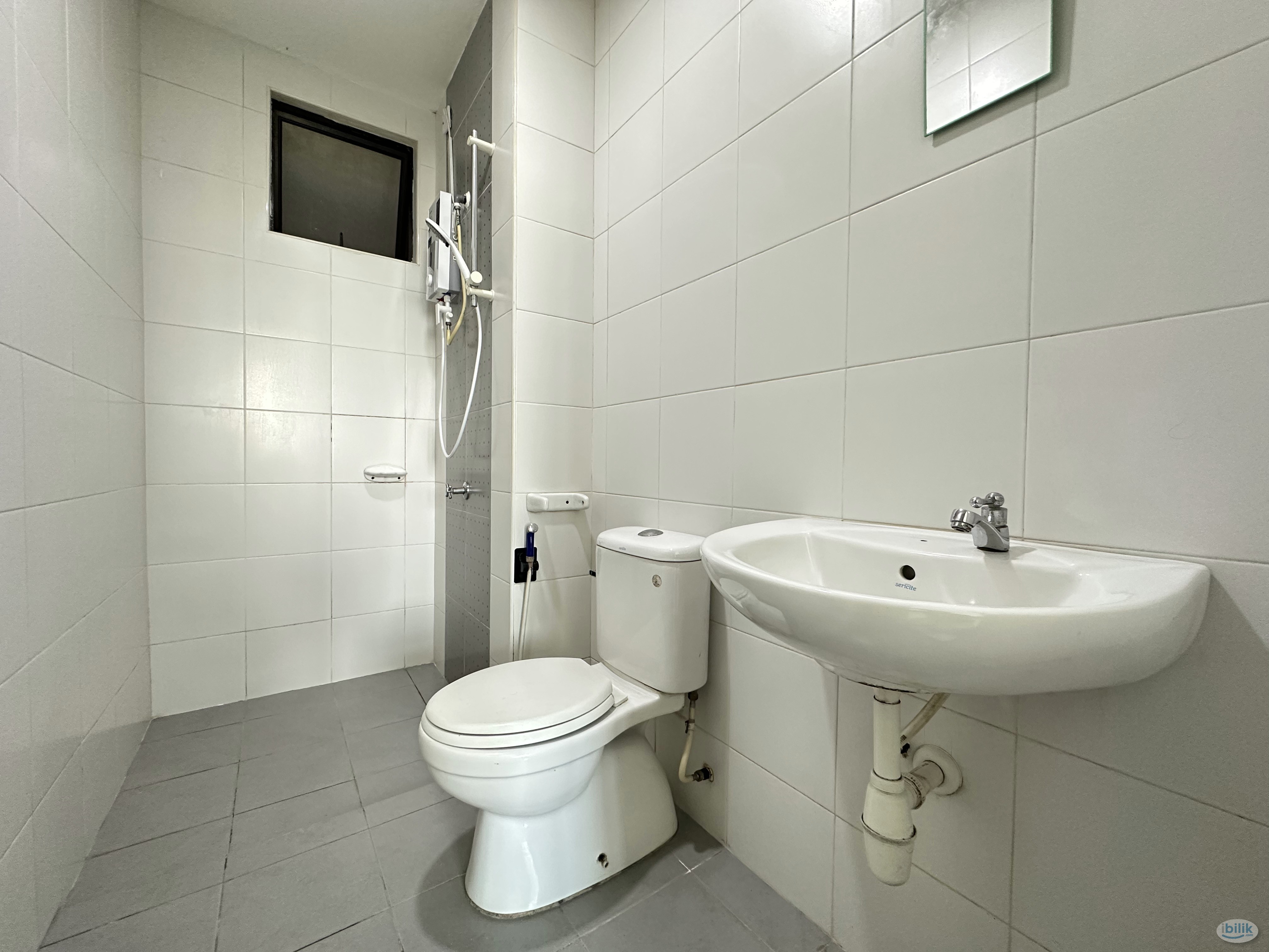 ❣️Tampoi Condo Fully Furnished Master Room with Private Bathroom for Rent❣️ - Image 2