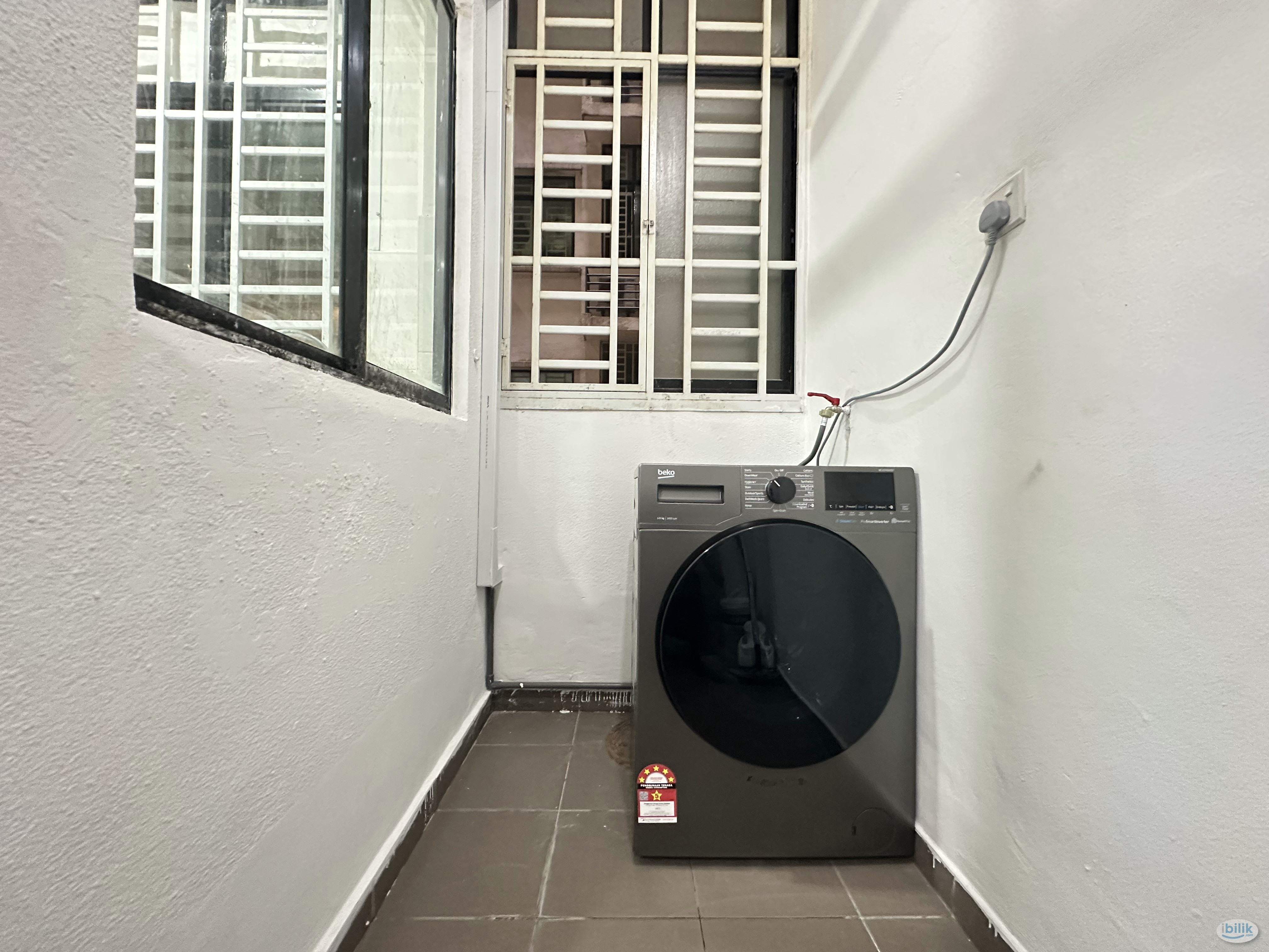 ❣️Tampoi Condo Fully Furnished Master Room with Private Bathroom for Rent❣️ - Image 4