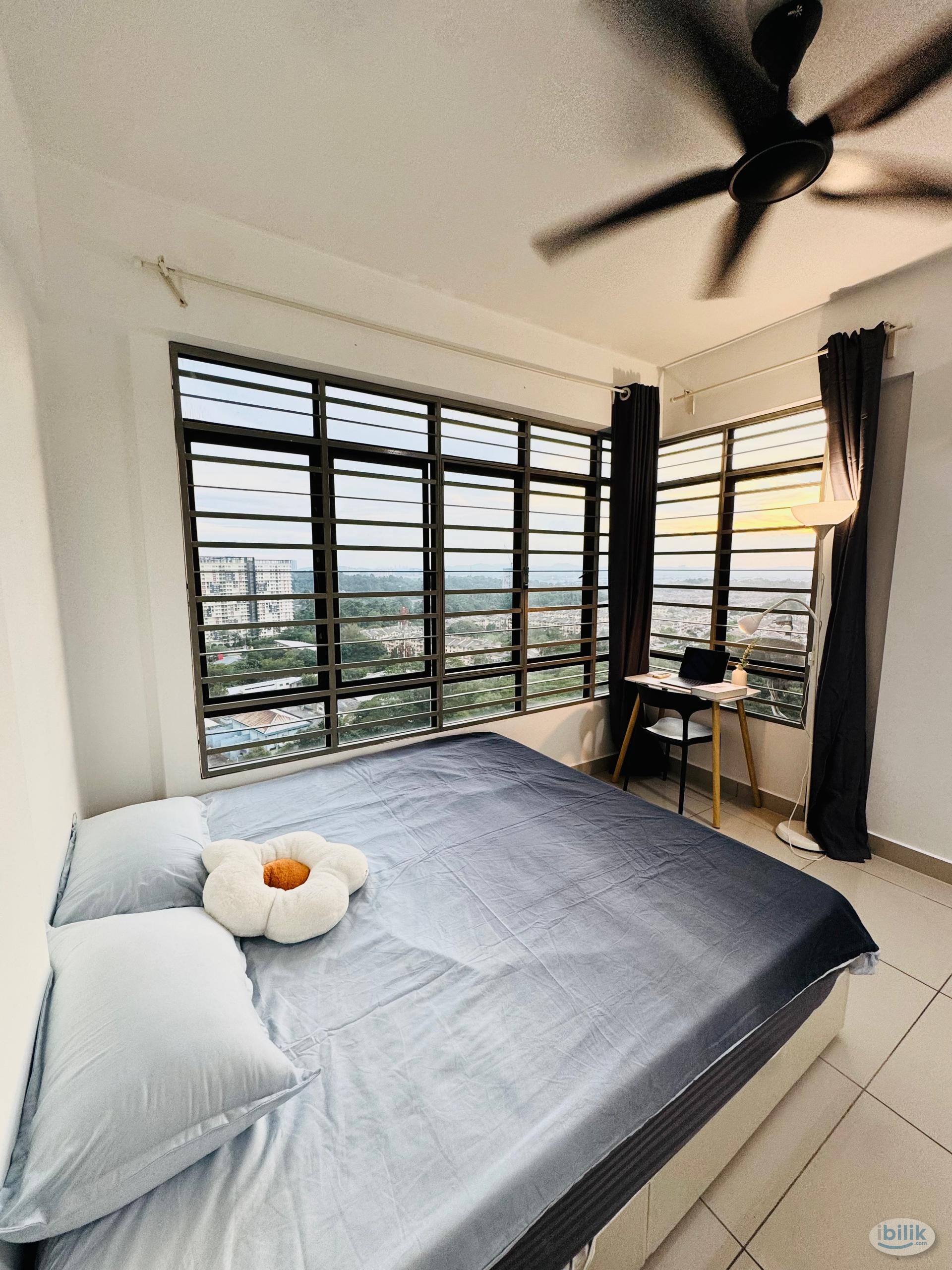 [Female Master Room] 3mins walk to MRT at Damansara Damai, Petaling Jaya One Damansara Condo Free Utilities - Image 1